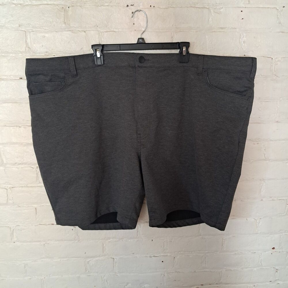 True Nation Athletic Fit Mens Shorts Sz 56 Charcoal Gray Shorts 8.5" Inseam